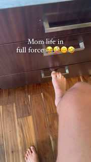 Bethany Hamilton feet photo 1