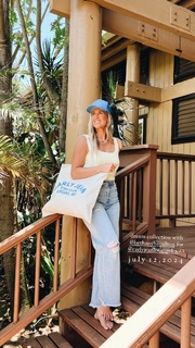 Bethany Hamilton feet photo 19