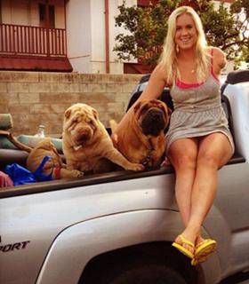 Bethany Hamilton feet photo 2