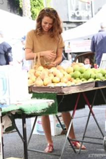 Bethany Joy Lenz feet photo thumbnail