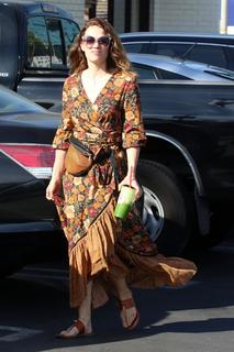 Bethany Joy Lenz feet photo thumbnail