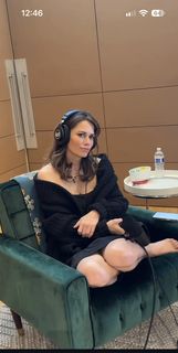 Bethany Joy Lenz feet photo 2