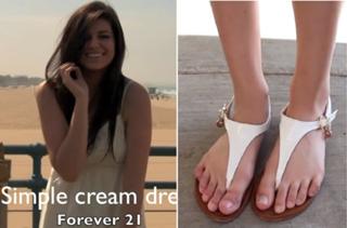 Bethany Mota feet photo thumbnail