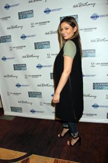 Bethany Mota feet photo thumbnail