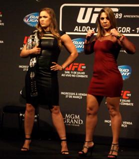 Bethe Correia feet photo 12