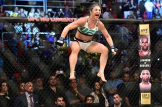 Bethe Correia feet photo 5