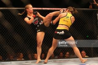Bethe Correia feet photo 1