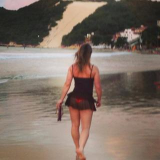 Bethe Correia feet photo 8