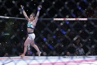 Bethe Correia feet photo 1