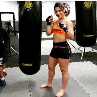 Bethe Correia feet photo 13