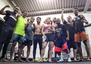 Bethe Correia feet photo 14