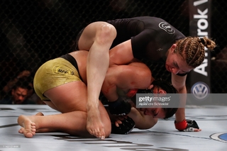 Bethe Correia feet photo 14