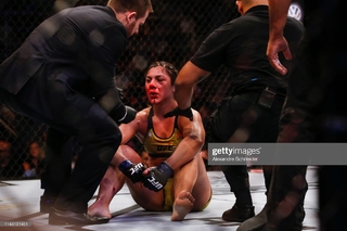 Bethe Correia feet photo 13