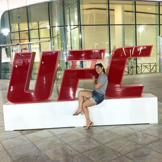 Bethe Correia feet photo 14