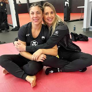 Bethe Correia feet photo 12