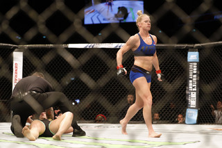 Bethe Correia feet photo 4
