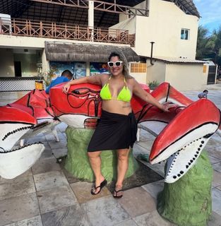 Bethe Correia feet photo 3