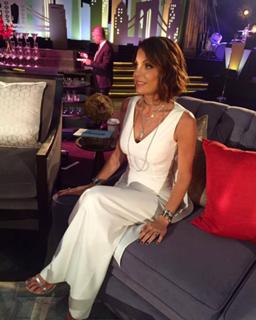 Bethenny Frankel feet photo thumbnail