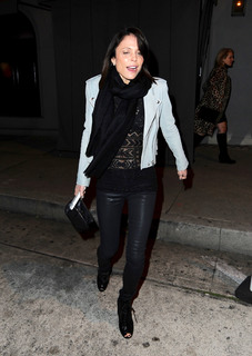 Bethenny Frankel feet photo thumbnail