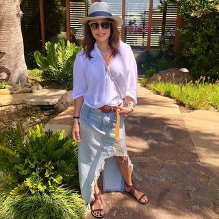 Bethenny Frankel feet photo thumbnail