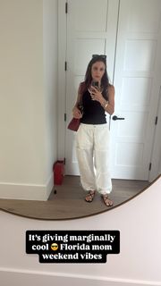 Bethenny Frankel feet photo thumbnail