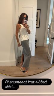 Bethenny Frankel feet photo thumbnail