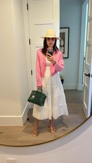 Bethenny Frankel feet photo 18