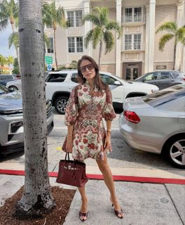 Bethenny Frankel feet photo 9