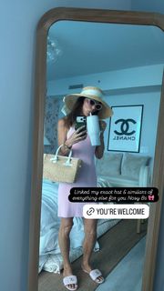 Bethenny Frankel feet photo 19