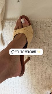 Bethenny Frankel feet photo 2
