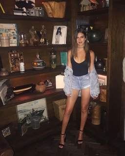 Betsy Alvarez feet photo 8