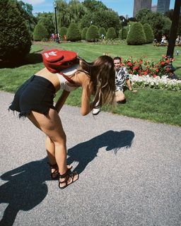 Betsy Alvarez feet photo 7