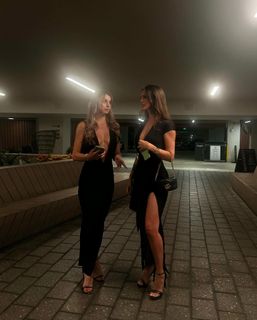 Betsy Alvarez feet photo 5