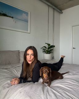 Betsy Alvarez feet photo 7