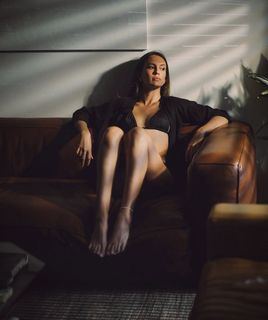 Betsy Alvarez feet photo 10