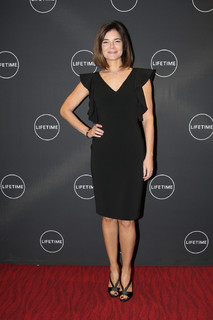 Betsy Brandt feet photo thumbnail