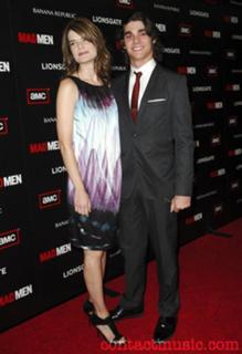 Betsy Brandt feet photo thumbnail