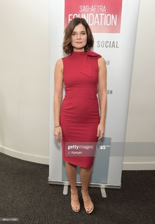 Betsy Brandt feet photo thumbnail
