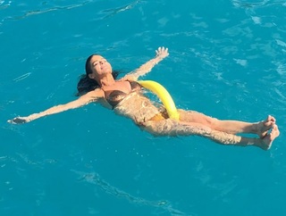 Betsy Russell feet photo 19