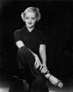 Bette Davis feet photo 1