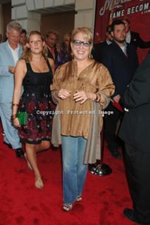 Bette Midler feet photo 8