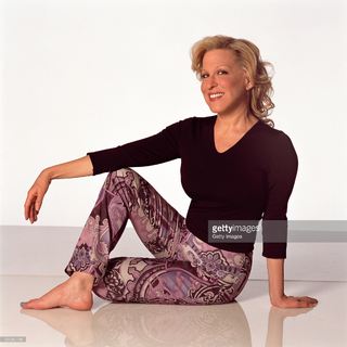 Bette Midler feet photo 7