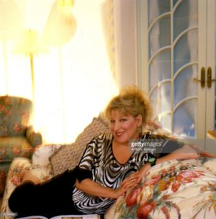 Bette Midler feet photo 11