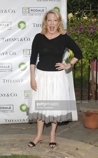 Bette Midler feet photo 9