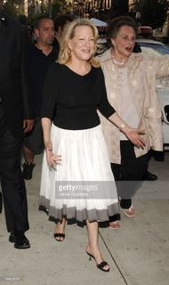 Bette Midler feet photo 6