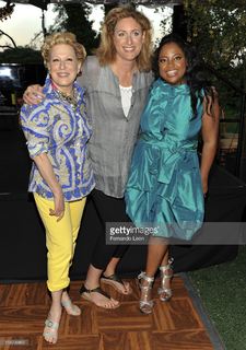 Bette Midler feet photo 14