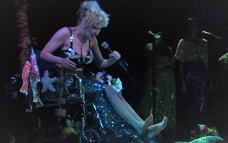 Bette Midler feet photo 3