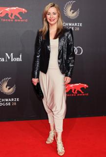 Bettina Cramer feet photo 10