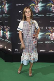Bettina Kramer feet photo thumbnail
