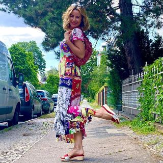 Bettina Kramer feet photo thumbnail